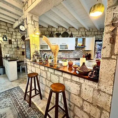 Πανσιόν Kavalali 4*