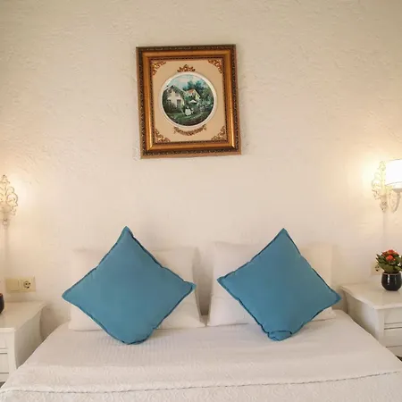 Kavalali Gasthuis 3*