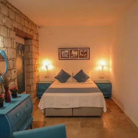 Kavalali Gasthuis 3*